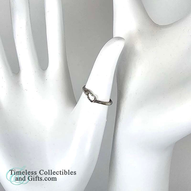 Sterling Silver Thin Open-Heart Minimalism Ring Size 5