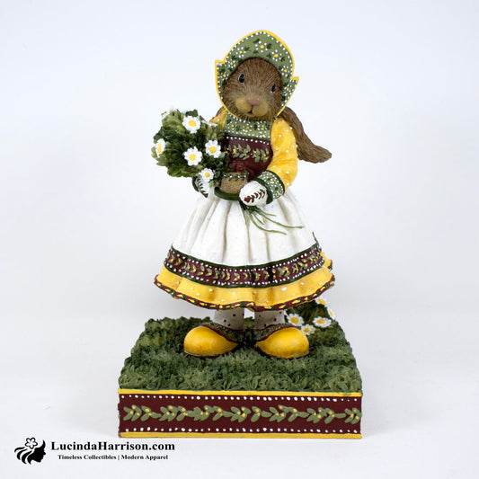 VTG Swedish Woodsong A Special Day Figurine