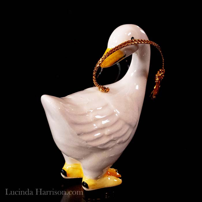 1980s Porcelain Ceramic White Goose Ornament Looking Back