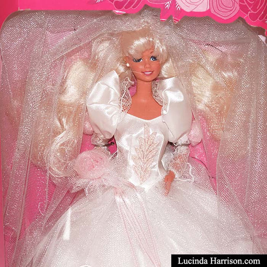 1992 Romantic Bride Barbie® Doll MINT CONDITION - INVESTMENT GRADE